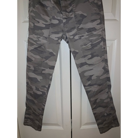 Democracy “AB” solution gray camouflage mid rise skinny jeans size 4 - Picture 3 of 6